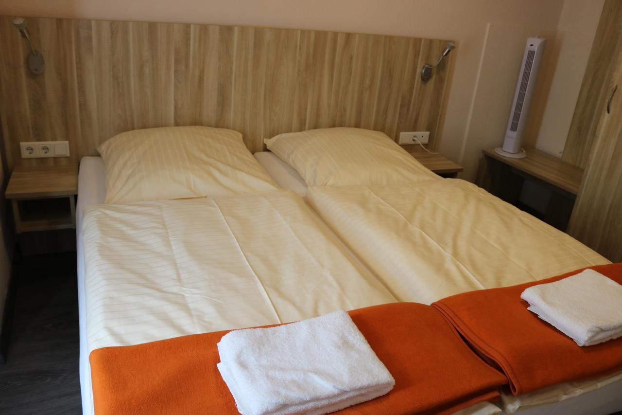 Hotel Paris Düsseldorf Kültér fotó